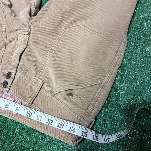 2K Abercrombie and fitch Tan and cream corduroy flare pants - Picture 5 of 6